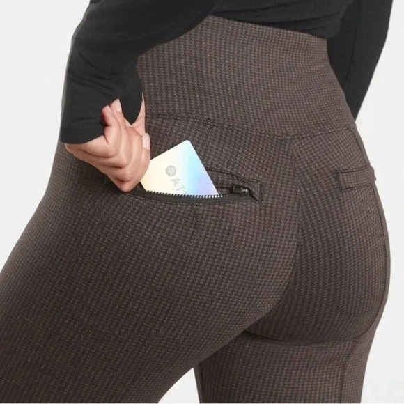 Athleta Delancey Houndstooth Tight Size XS - Picture 3 of 13